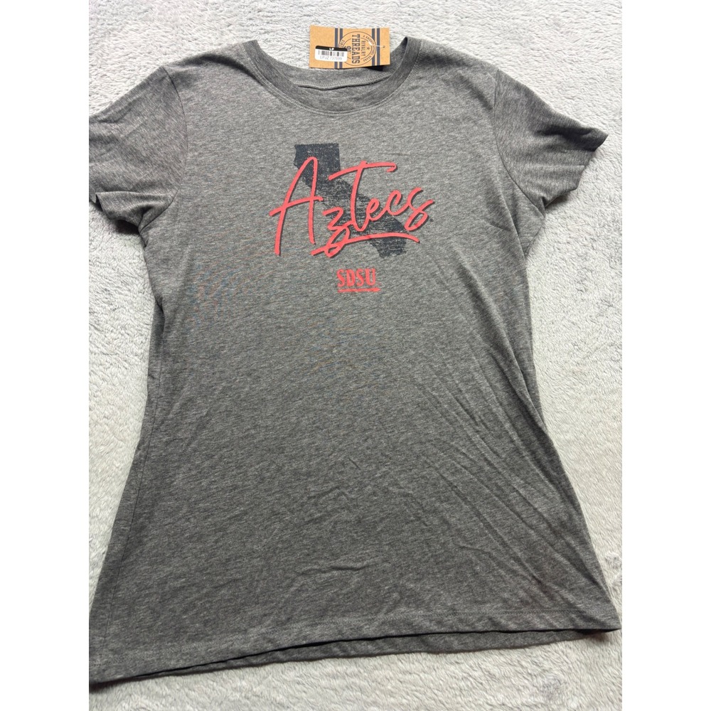 Rivalry Threads SDSU Aztecs Womens Gray Graphic T-Shirt NWT Medium 8/10